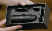This is the Oppo Hasselblad Professional Teleconverter Kit for the Find X9 Pro