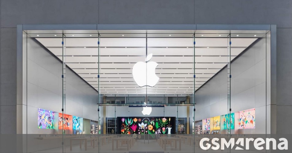 Apple hits record Q4 as Services revenue climbs to all-time high