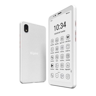 The HiBreak S comes in a monochrome e-ink version (left) or a Kaleido 3 color e-ink panel (right).