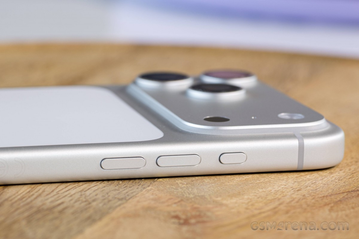 iPhone 20 to ditch all traditional buttons