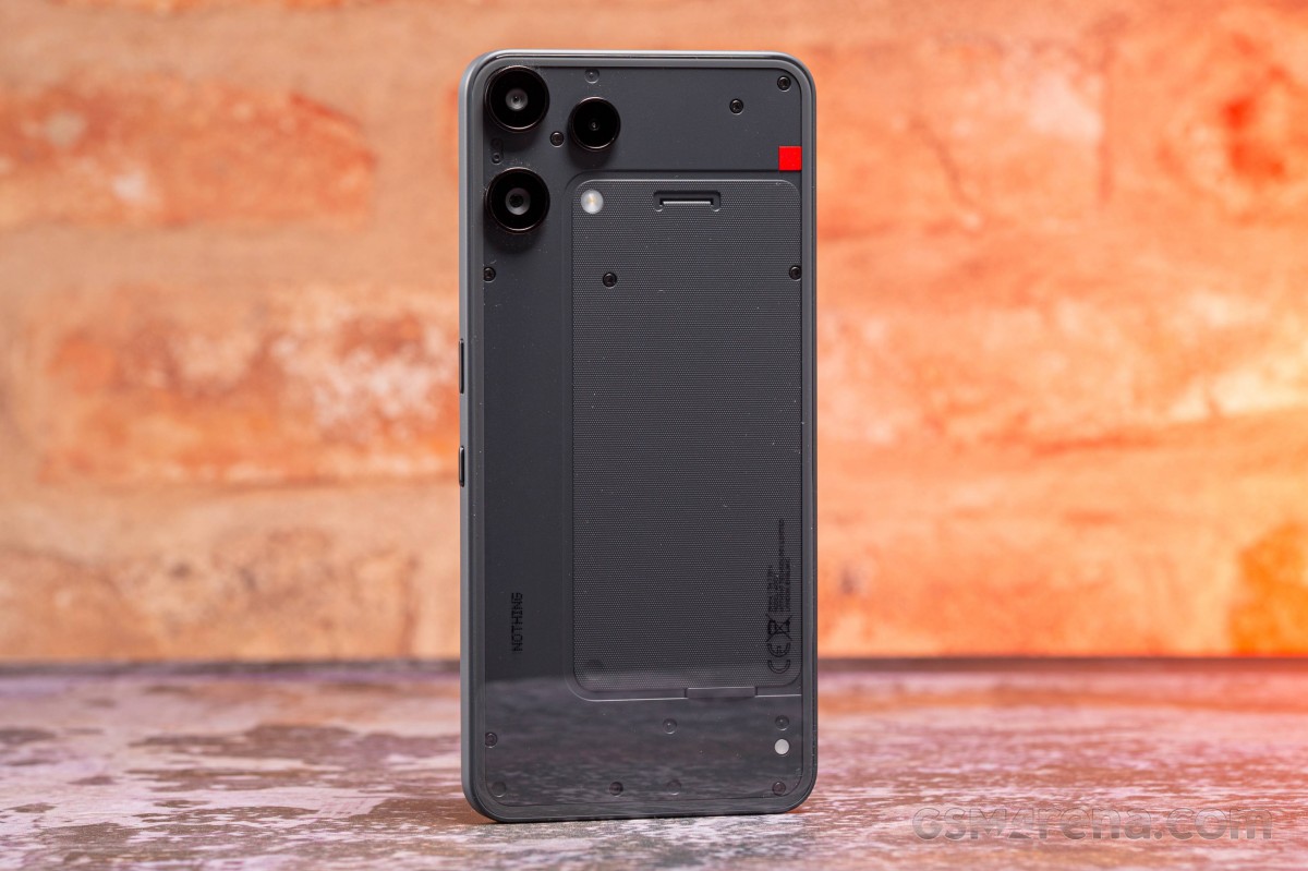 Nothing Phone (3a) Lite in for review - GSMArena.com news