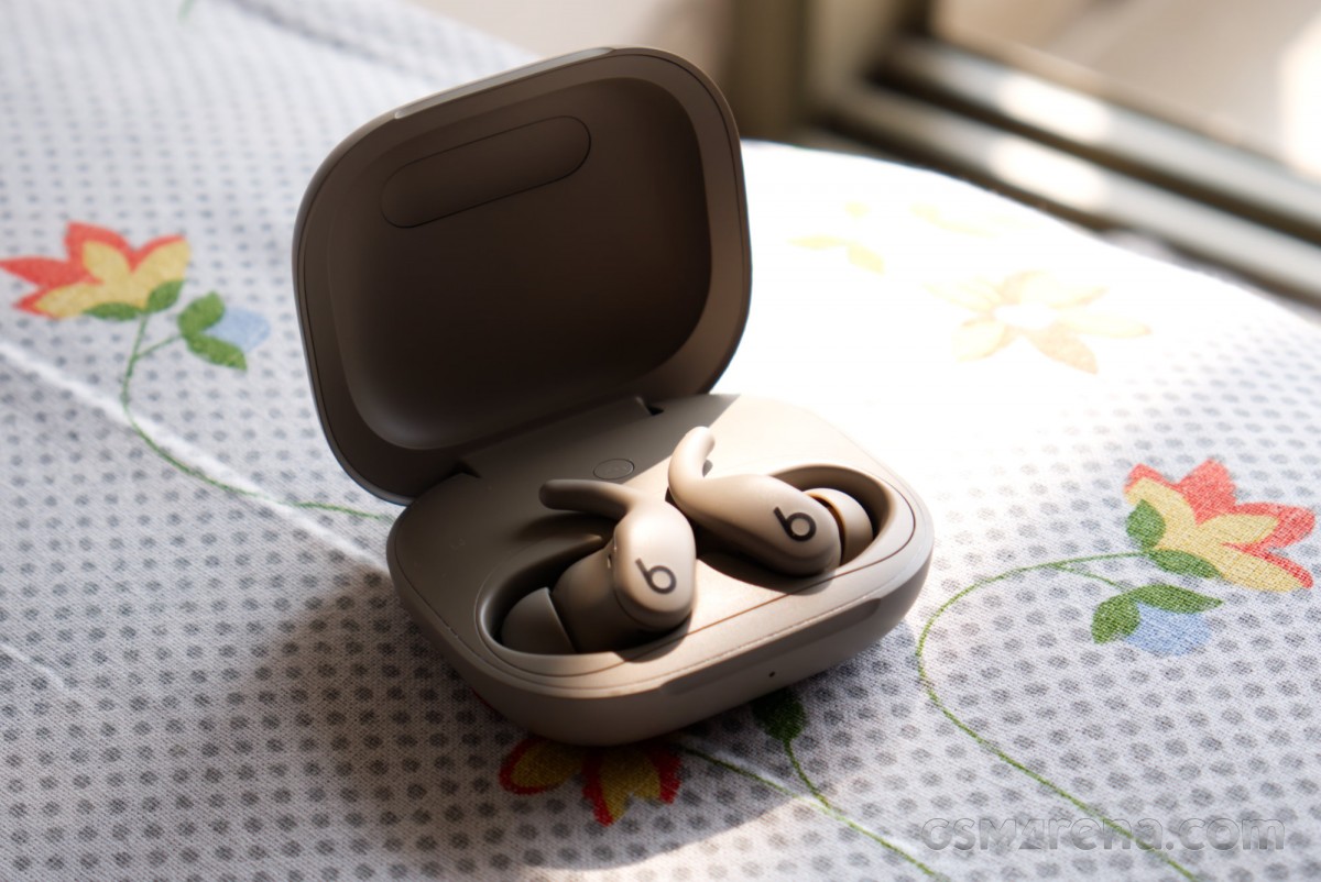 Powerbeats Fit review