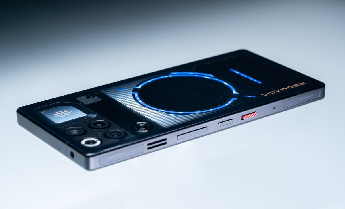 Infinium tech | Graphics designing company REDMAGIC 11 Pro Early Bird: Here's how to buy the phone 24 hours before anyone else