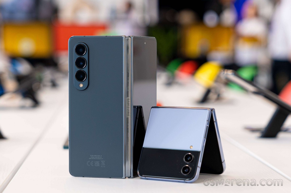 Samsung Galaxy Z Fold4 and Galaxy Z Flip4