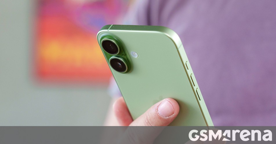 Apple turned a failing Singles Day sale into success