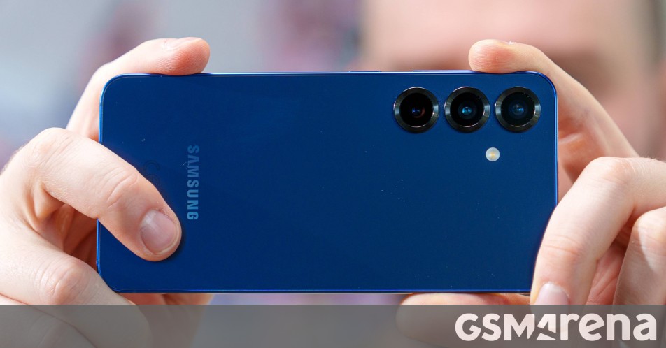 Galaxy S26 series may launch on schedule after all