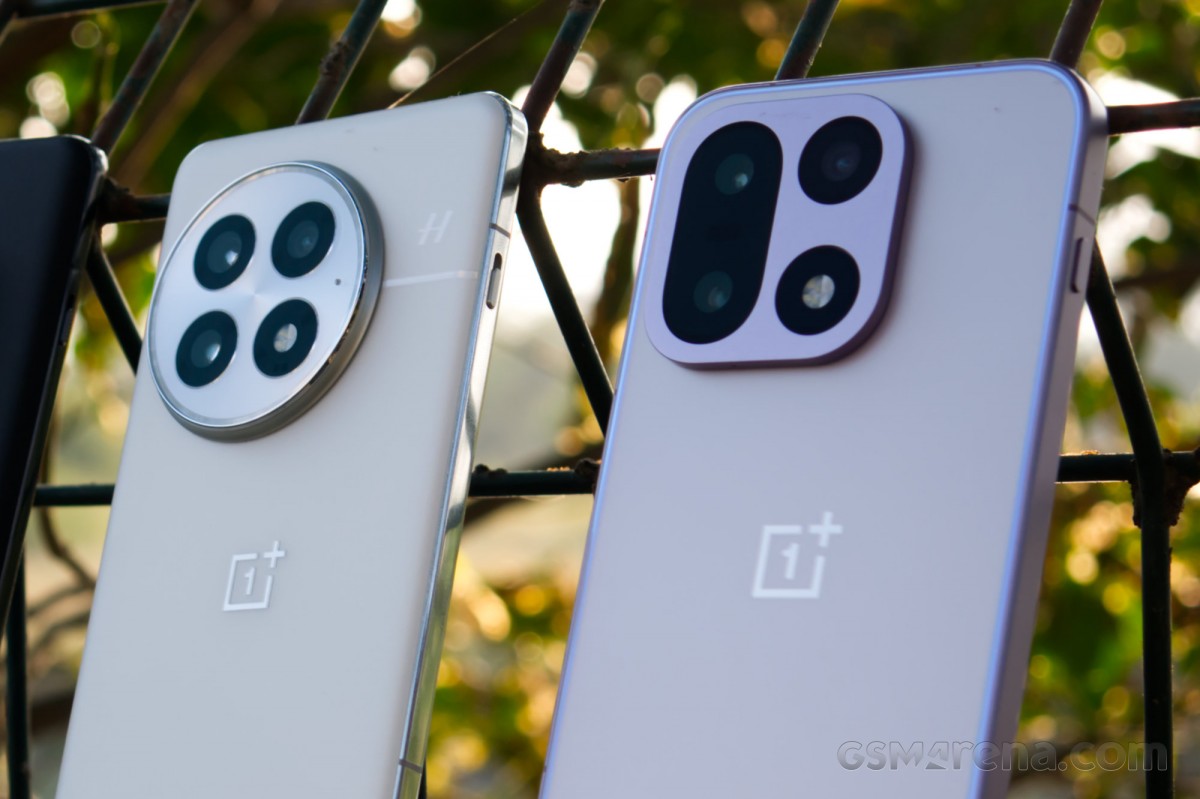 Infinium tech | Graphics designing company OnePlus 15 vs OnePlus 13 photo camera comparison