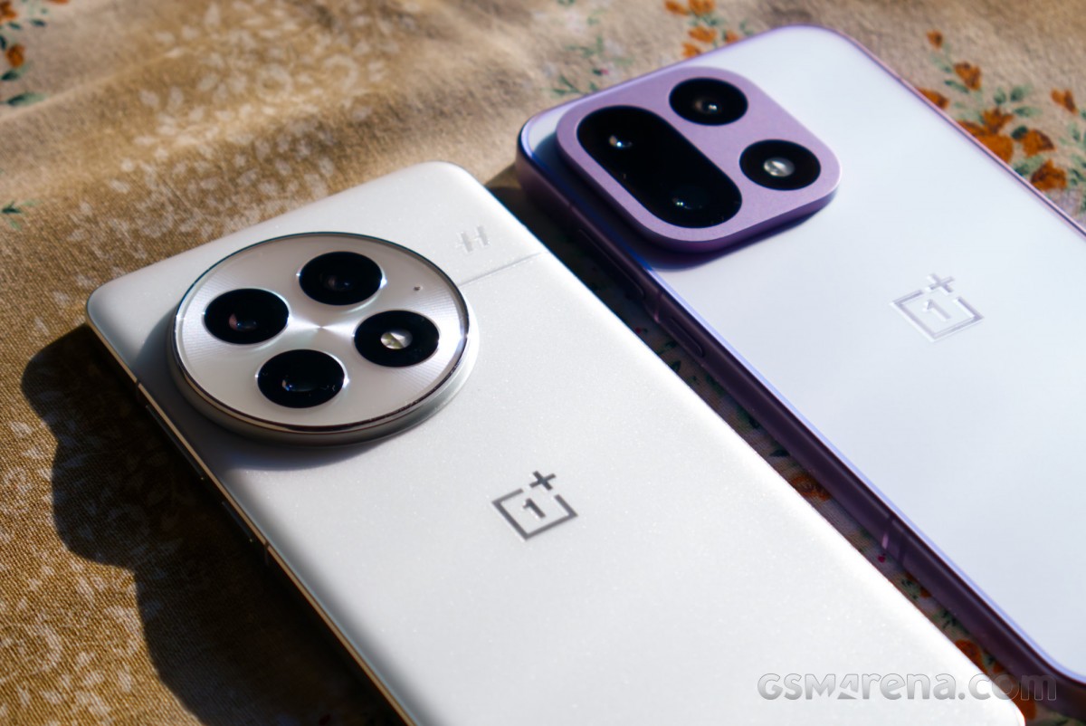Infinium tech | Graphics designing company OnePlus 15 vs OnePlus 13 photo camera comparison