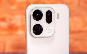 We took the Oppo Find X9 Pro to the Día de los Muertos in Mexico