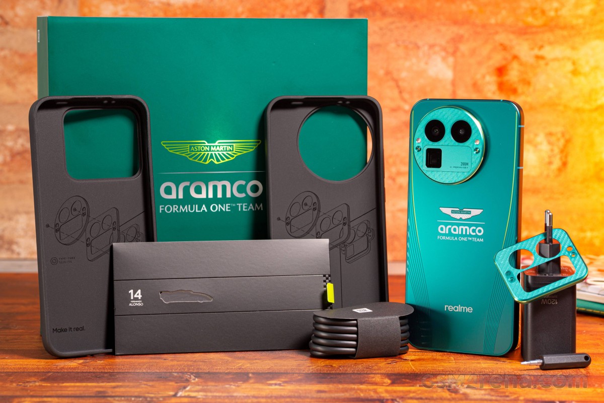 Infinium tech | Graphics designing company Unboxing of Realme GT8 Pro Dream Edition