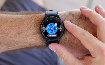 Samsung Galaxy Watch6 and Watch6 Classic are now receiving the update to One UI 8 Watch