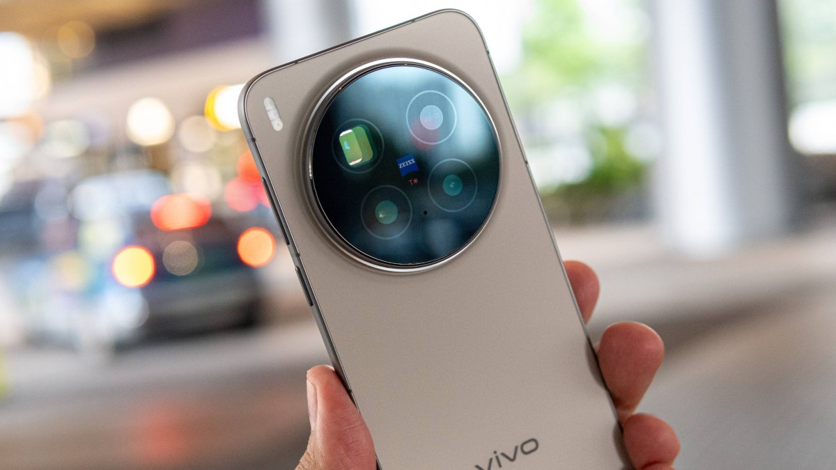 Field Report: I took the vivo X300 Pro on a trip to Spain and came back impressed Mobile Gyan Field Report: I took the vivo X300 Pro on a trip to Spain and came back impressed Mobile Gyan