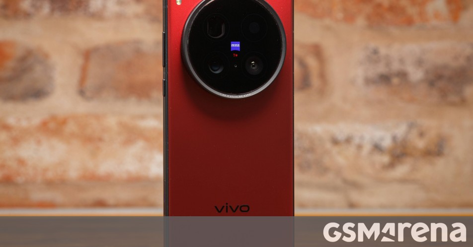 vivo X300 Ultra to have a very big ultrawide camera sensor