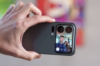 Xiaomi 17 Pro Max secondary display