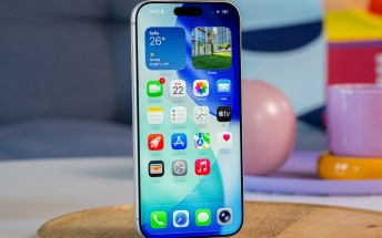 Samsung is saving its best displays for iPhones, not Galaxies