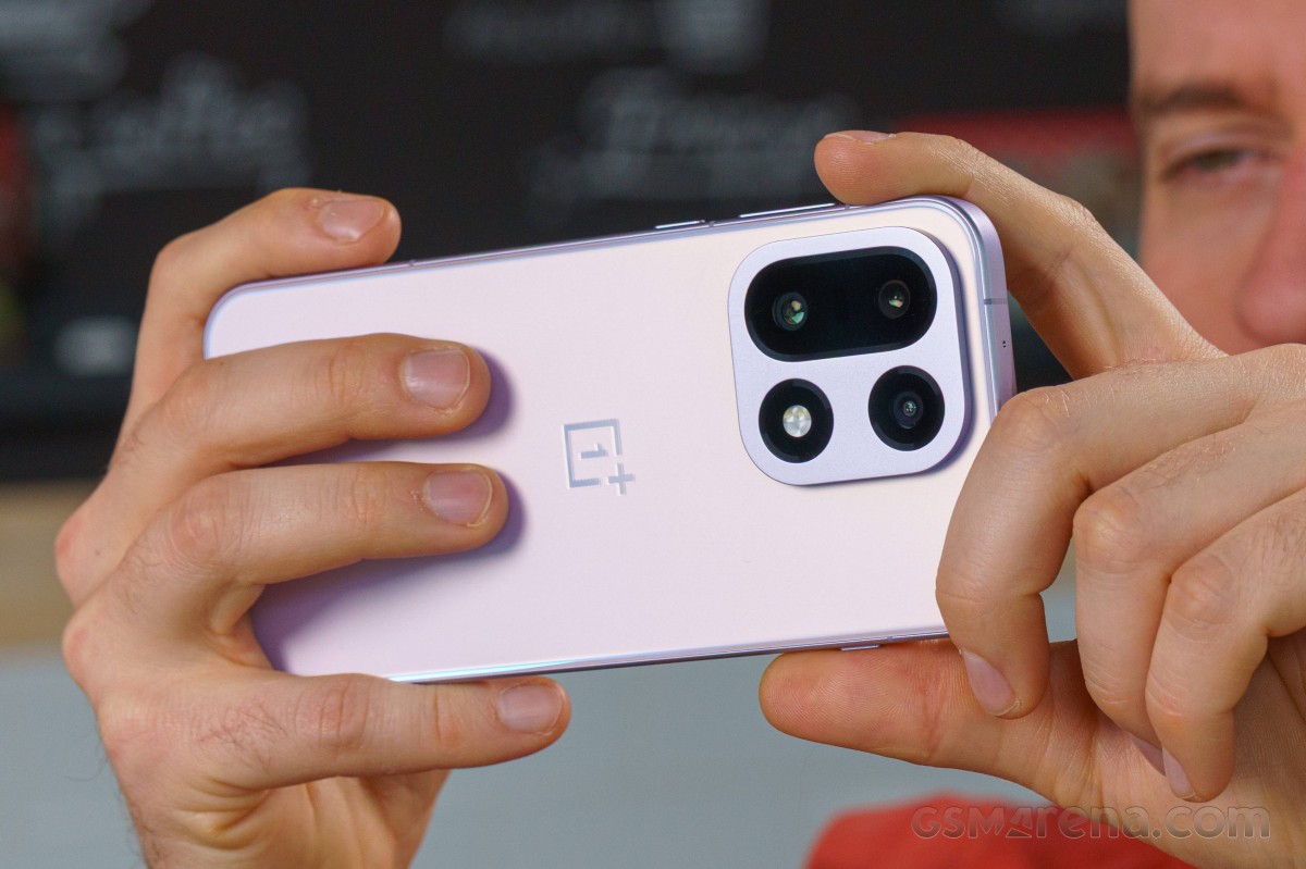 OnePlus 15 is finally headed to the US, here's when it lands