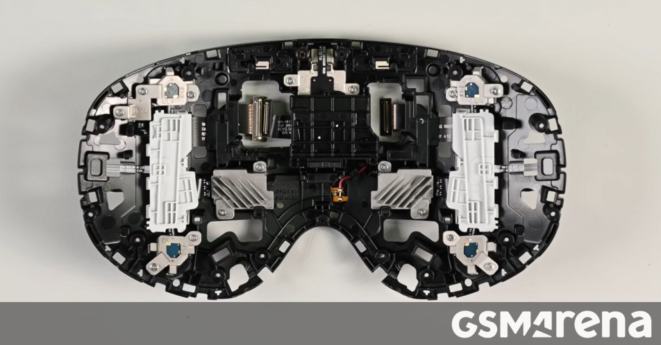 Samsung Galaxy XR teardown reveals a very interesting construction