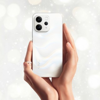 vivo S50 and S50 Pro mini share similar triple cameras