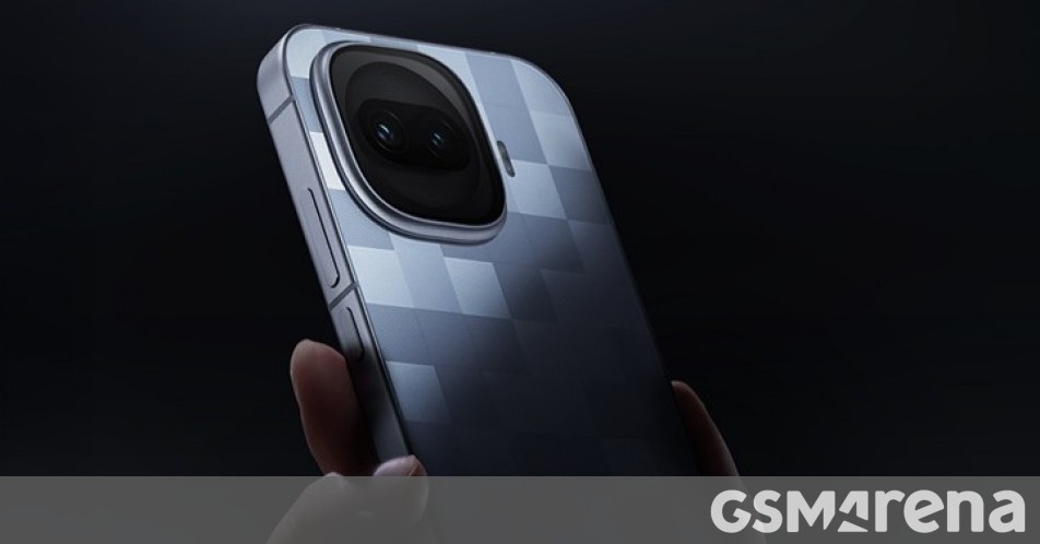 iQOO 15R teased, design revealed