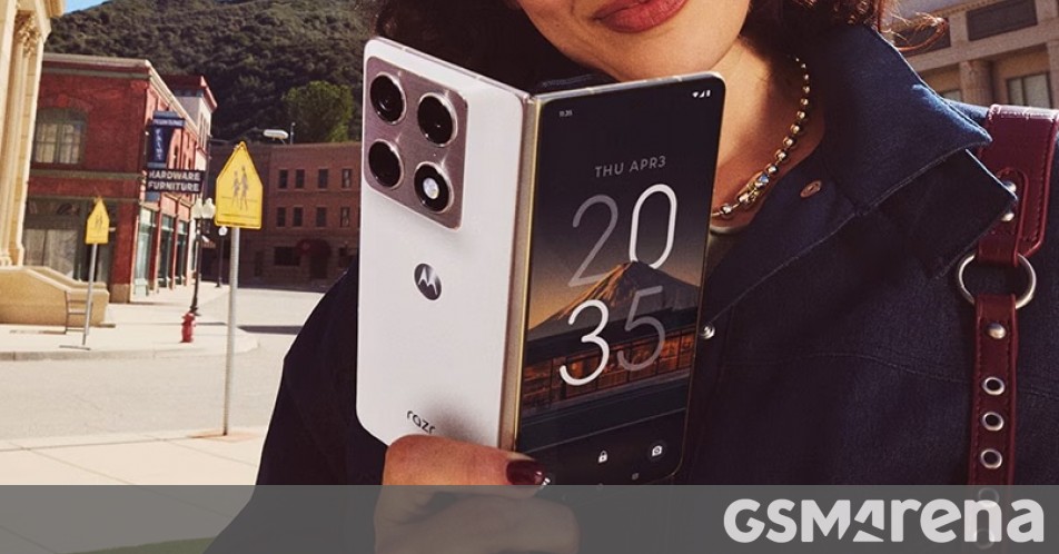 Motorola Razr Fold is official, gets an 8.09-inch foldable display