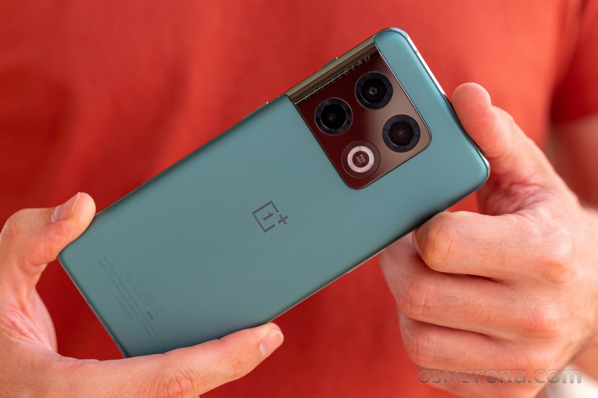 वनप्लस 10 प्रो को स्थिर एंड्रॉइड 16 मिलता है