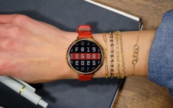 Pebble Round 2 is official with e-paper touchscreen, two-week battery life