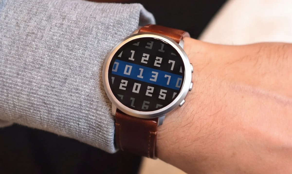 Pebble Round 2 is official with e-paper touchscreen, two-week battery life