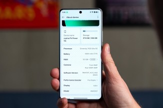 The Realme P4 Power doesn't look like a phone with a 10k mAh battery
