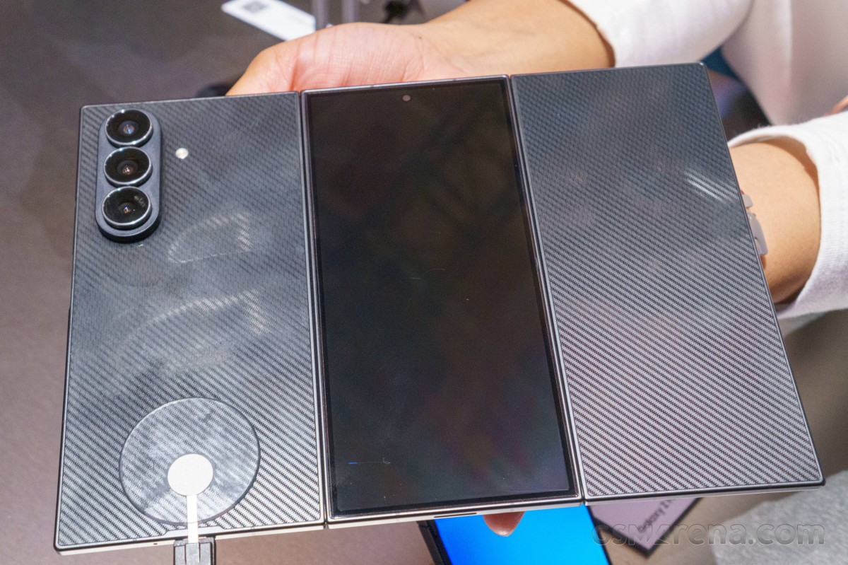 Samsung Galaxy Z TriFold hands-on
