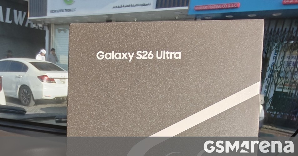Galaxy S26 Ultra's Privacy Display feature showcased in leaked hands-on video