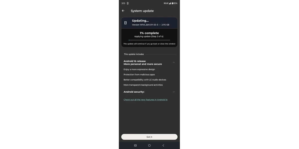 Motorola's latest foldables are finally getting Android 16 in the US