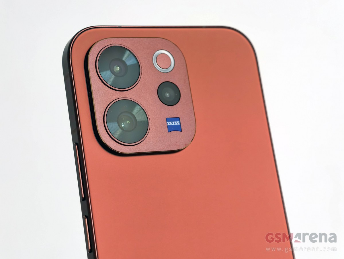 विवो V70 एलीट का पहला प्रभाव