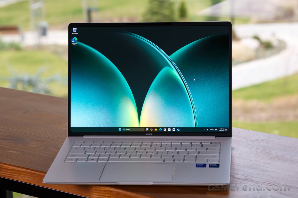 हॉनर मैजिकबुक प्रो 14 समीक्षा के लिए