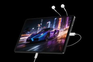 Lenovo Y700 (Gen 5) brings dual USB-C ports and a 9,000 mAh dual-cell battery