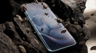 Moto Edge 70 Fusion is rated IP68 and IP69