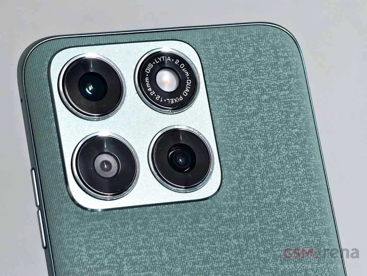 Motorola Edge 70 Fusion (India) hands-on