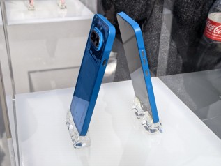 Nothing Phone (4a) in Blue