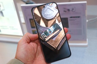 The nubia Neo 5 GT has a 6.8” 144Hz OLED display