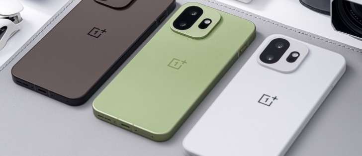 Check out the OnePlus 15T in the first live images showing
all three colors side by side