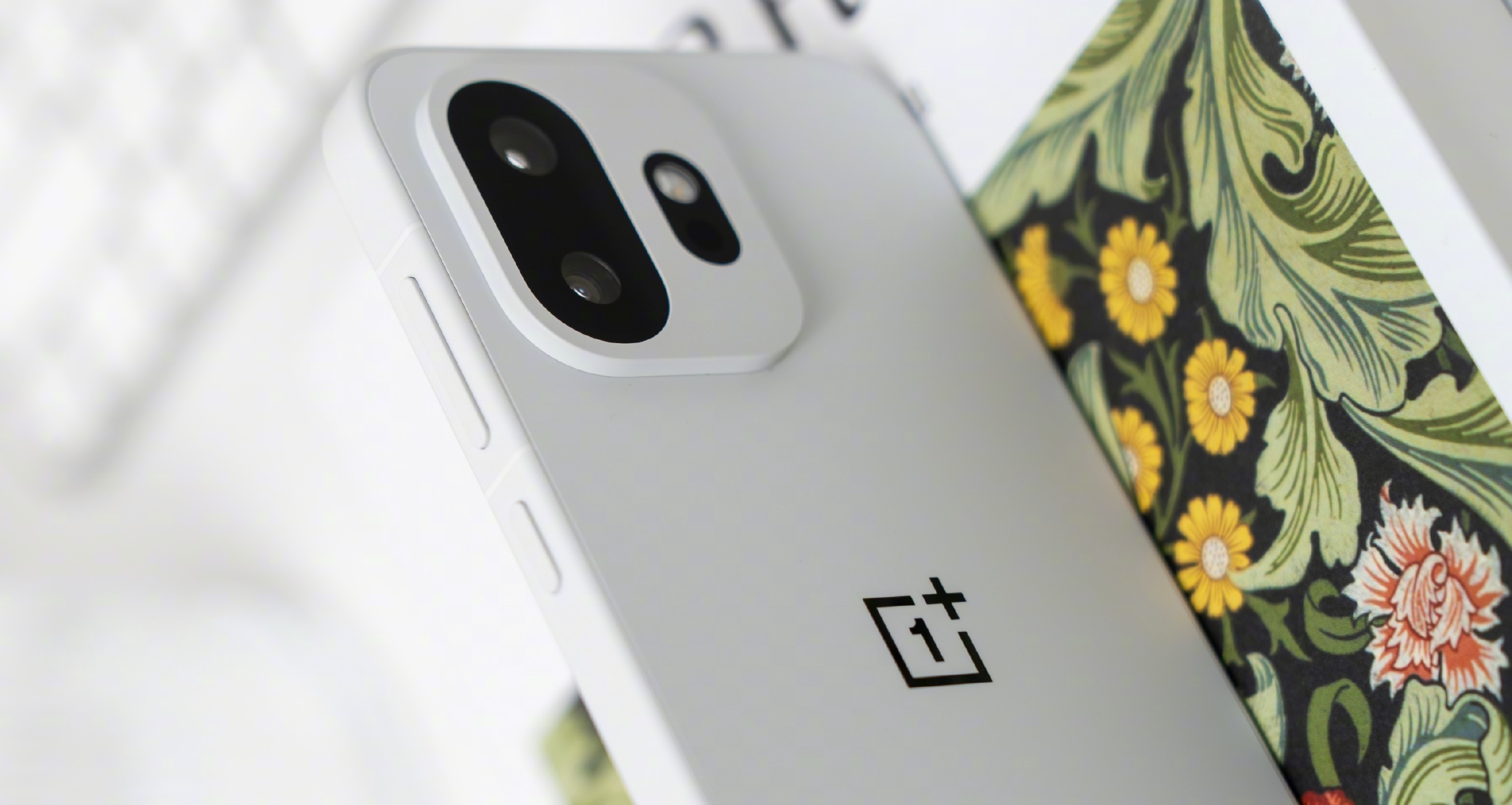 OnePlus 15T Cameras Revealed