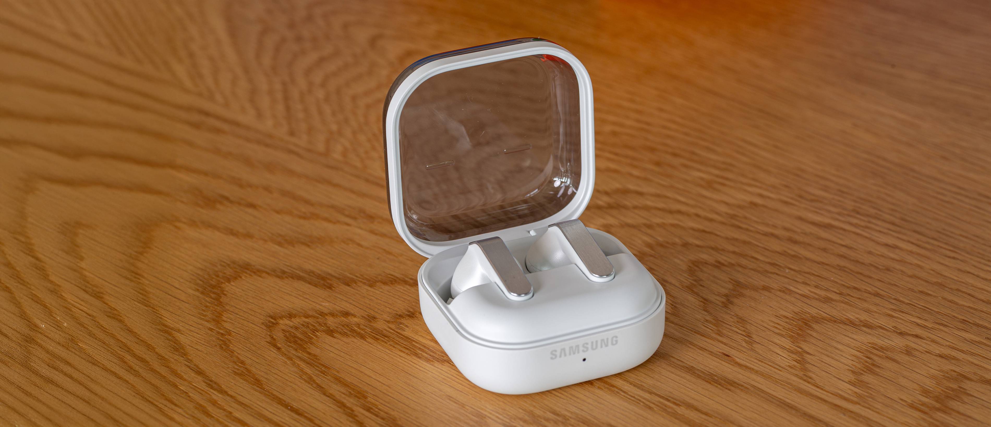 Samsung Galaxy Buds4 Pro Review