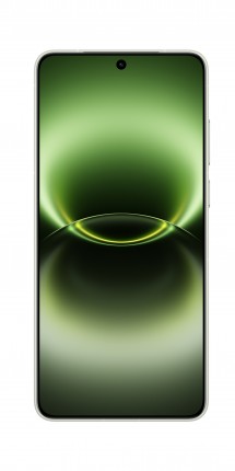 Vivo X300 Ultra in green