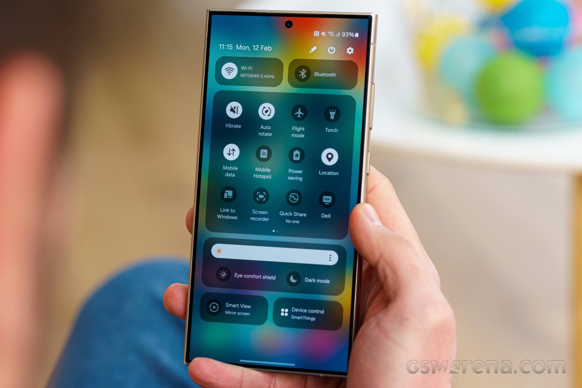 Samsung brings the Galaxy S26 AI features to the Galaxy S24 and Galaxy Z Fold7
