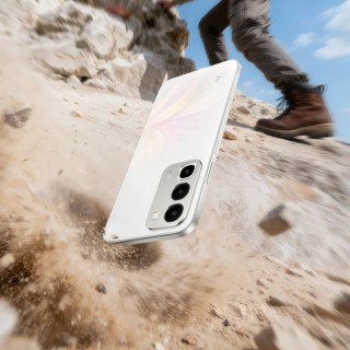 Realme C100 4G features an 8,000mAh battery with 45W charging as well as an IP69K rating