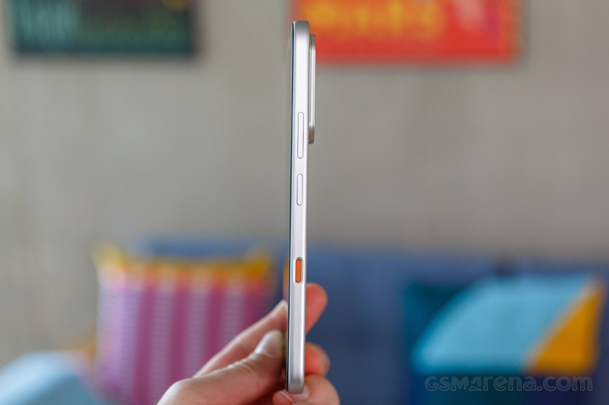 Unboxing of Infinix Hot 70