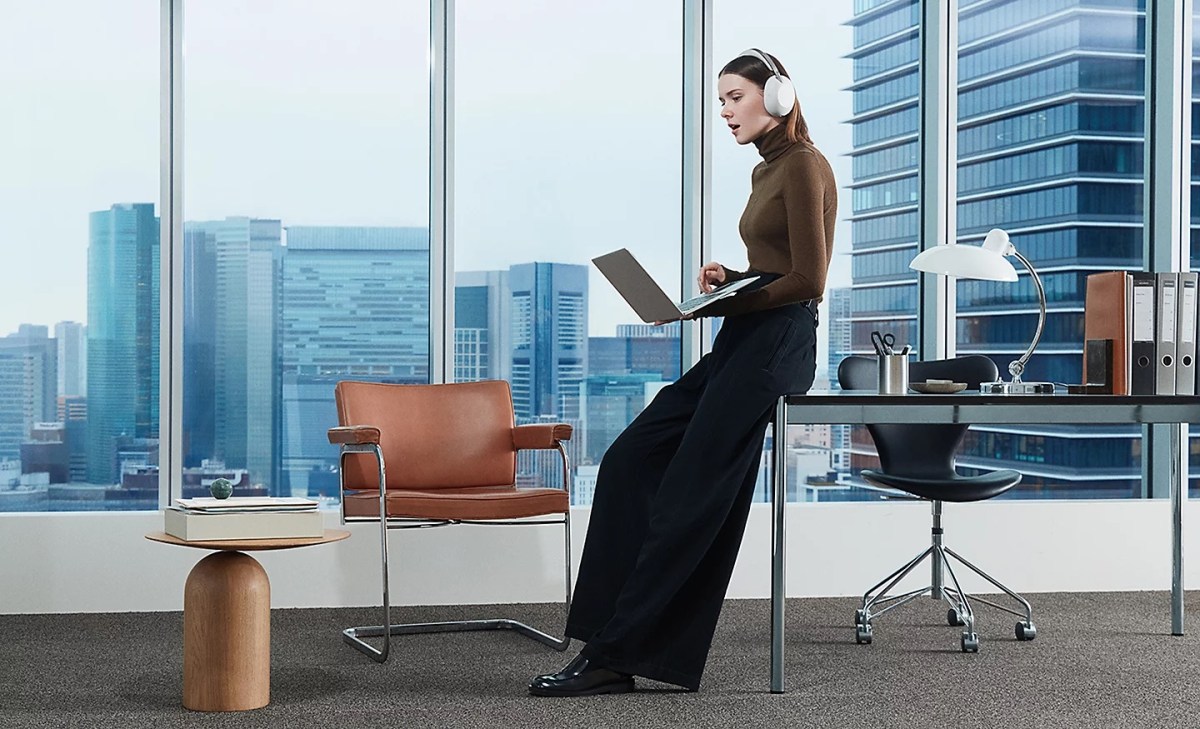 Sony WH-1000X The ColleXion bring premium design and updated drivers 