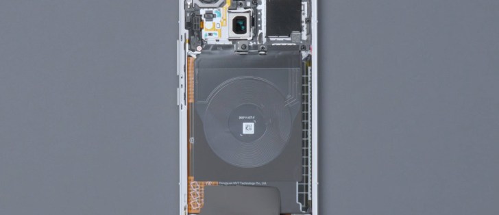 Xiaomi 17 Max gets disassembled on video