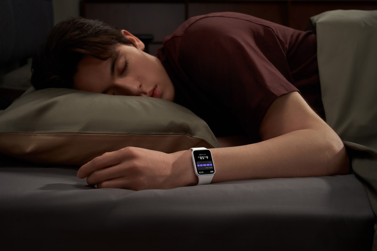 Xiaomi Band 10 Pro and clip-on earbuds announced