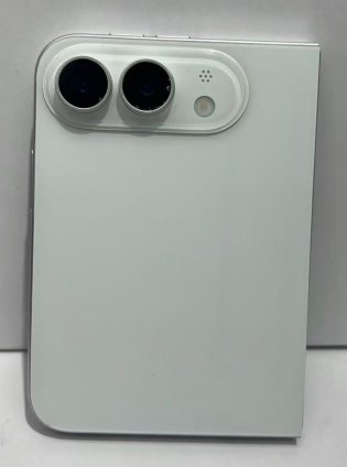 Apple iPhone Ultra dummy unit