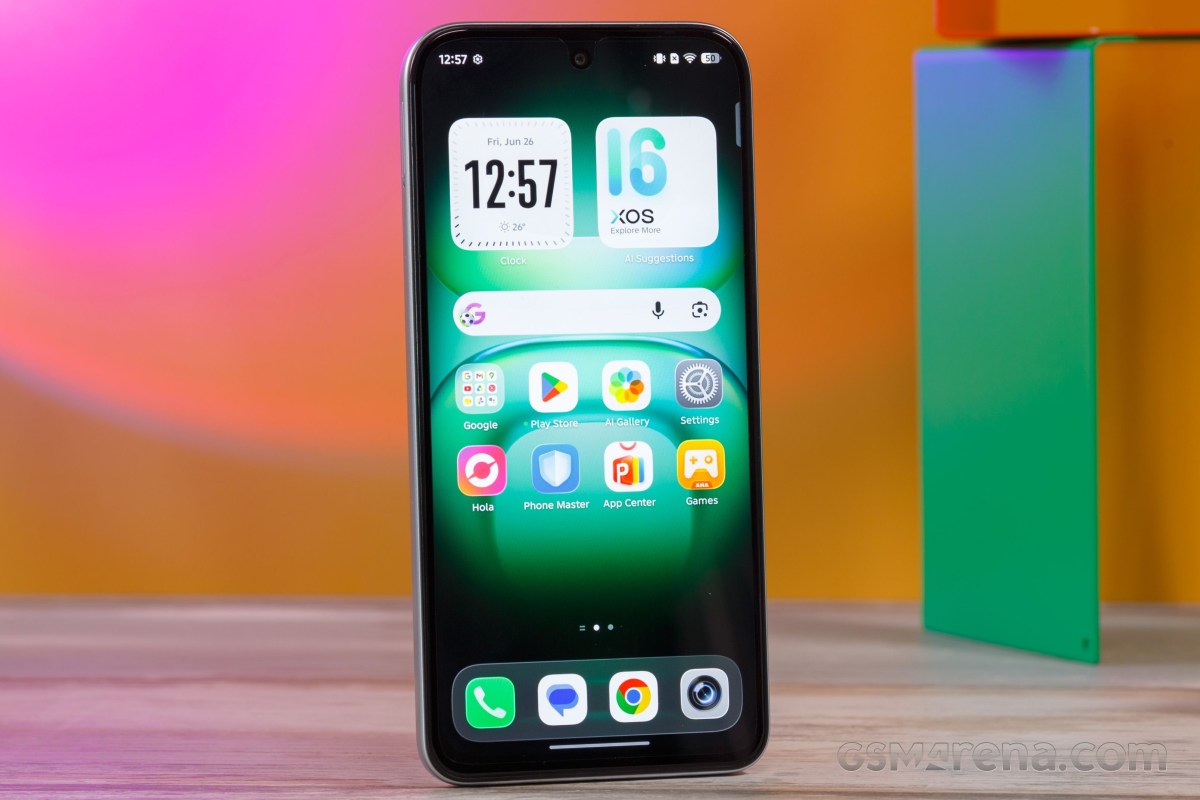 Infinix Hot 70 Pro unboxing